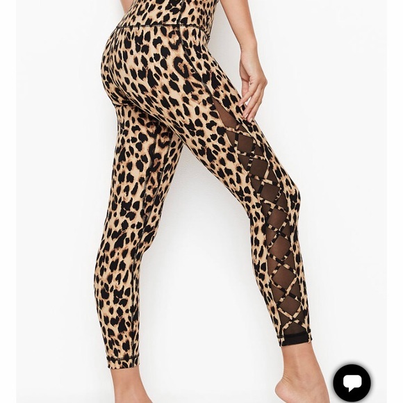 Victoria’s Secret essential lace up leggings - Picture 1 of 2